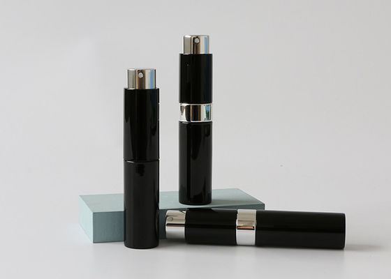 Atomiseur rechargeable de parfum du mini noir 8ml
